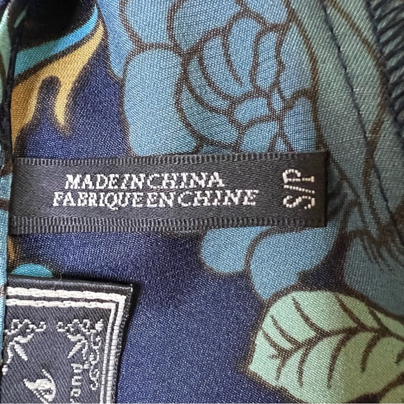 Guess Women’s Satin Look Floral Kimono Style Top S/P EUC - Picture 4 of 15